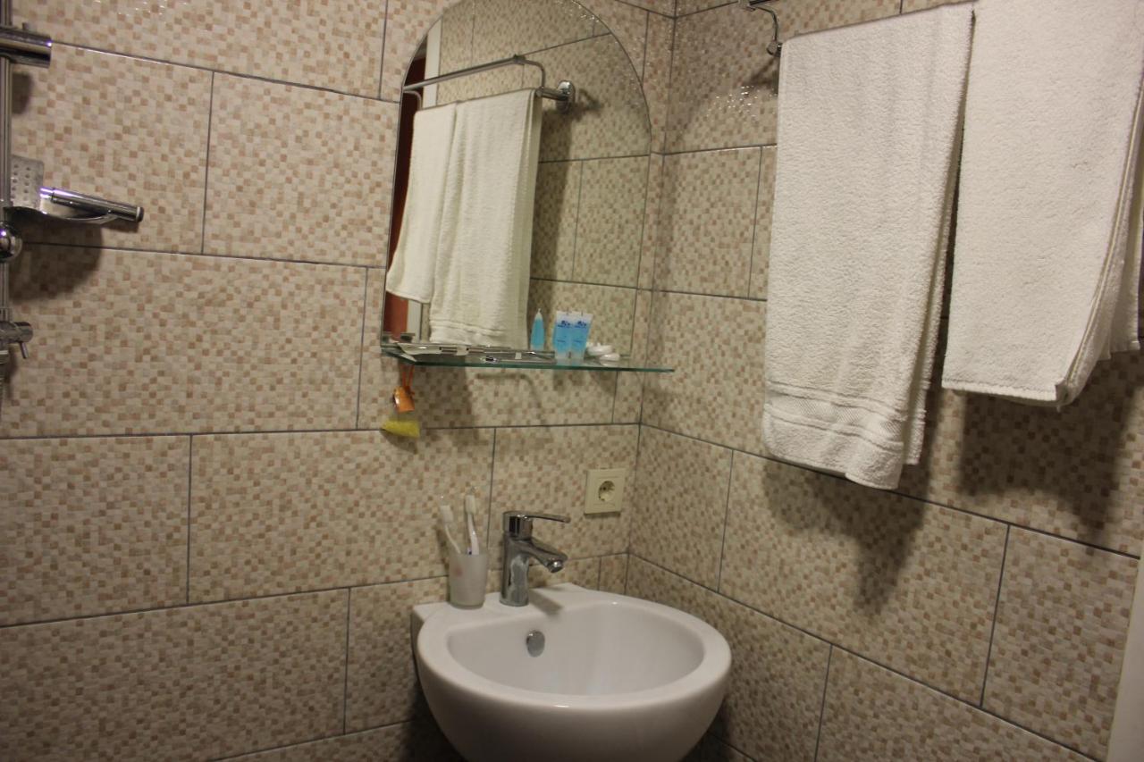 Diamond Georgia Hotel Tbilisi ภายนอก รูปภาพ
